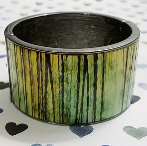 Lia Sophia stretch bangle